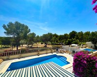 Resale - Villa / House - Orihuela Costa - Las Ramblas