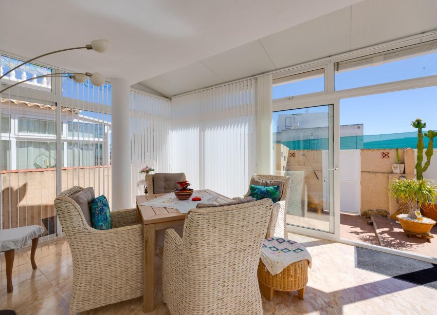 Resale - Villa / House - Orihuela Costa - Lomas de Don Juan