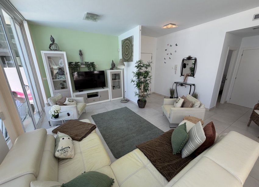 Resale - Villa / House - Orihuela Costa - Mil Palmeras