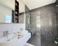 Resale - Villa / House - Orihuela Costa - Mil Palmeras