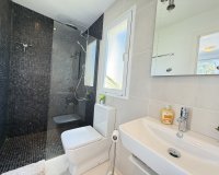 Resale - Villa / House - Orihuela Costa - Mil Palmeras