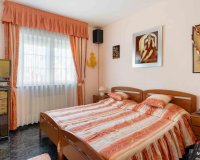 Resale - Villa / House - Orihuela Costa - MUY CERCA DE LA PLAYA