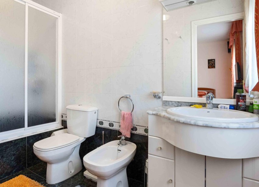 Resale - Villa / House - Orihuela Costa - MUY CERCA DE LA PLAYA