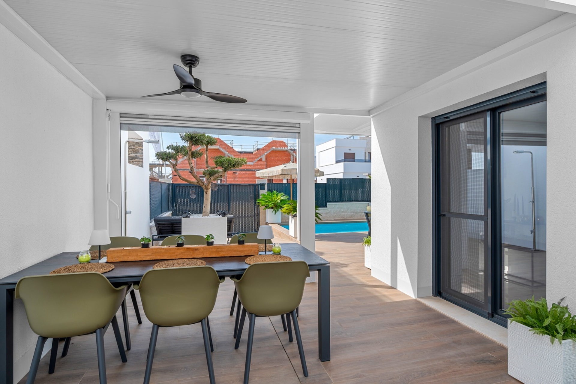 Resale - Villa / House - Orihuela Costa - Orihuela