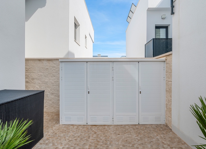 Resale - Villa / House - Orihuela Costa - Orihuela