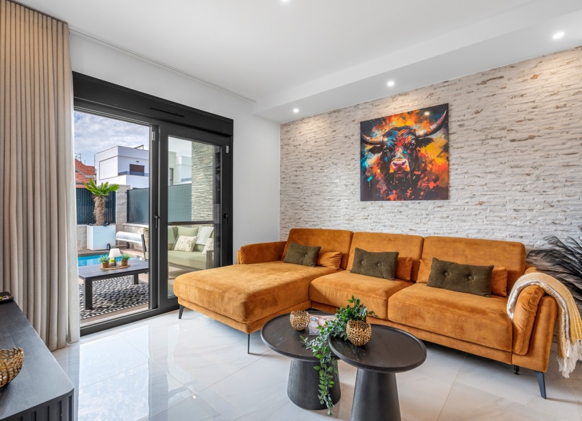Resale - Villa / House - Orihuela Costa - Orihuela