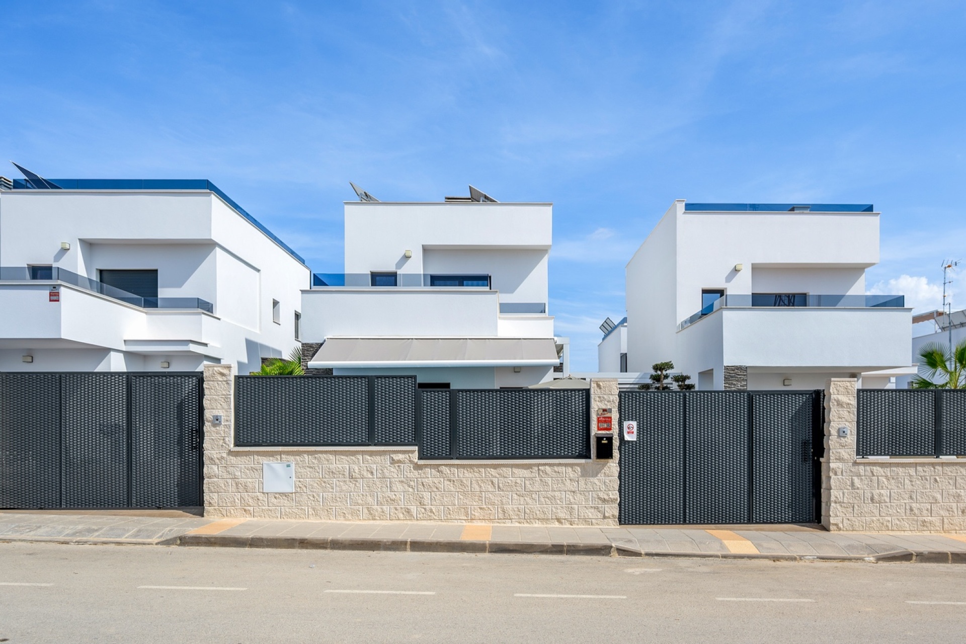 Resale - Villa / House - Orihuela Costa - Orihuela