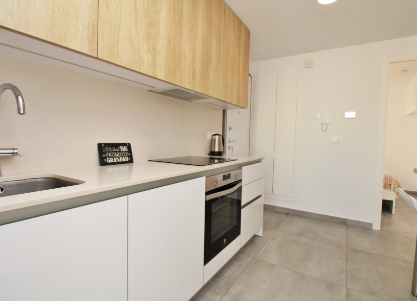 Resale - Villa / House - Orihuela Costa - PAU 8