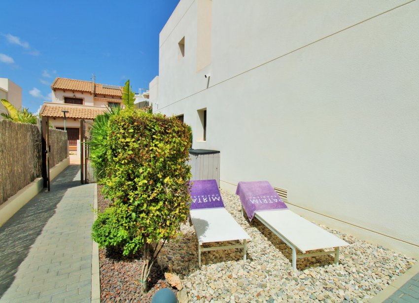 Resale - Villa / House - Orihuela Costa - PAU 8