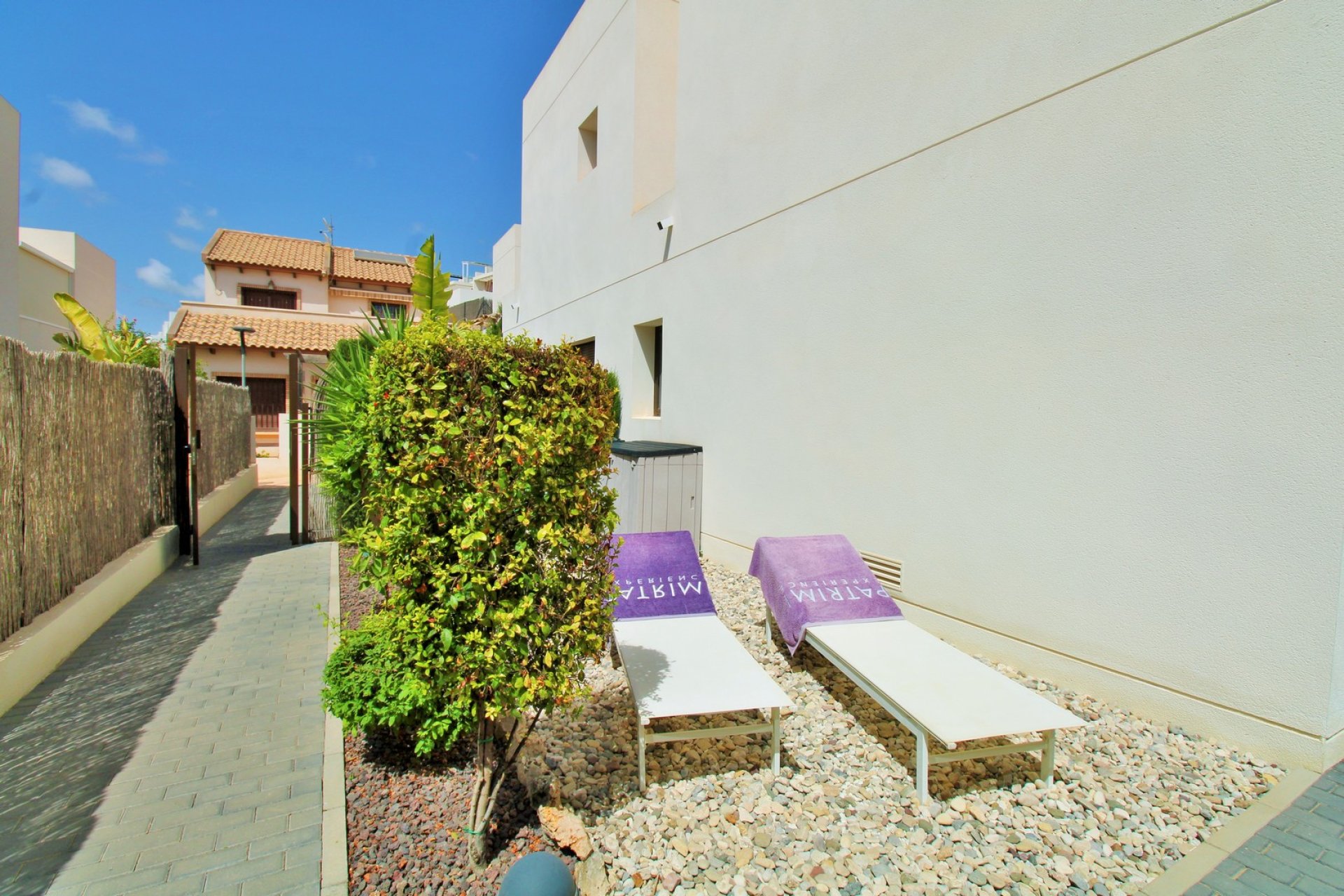 Resale - Villa / House - Orihuela Costa - PAU 8