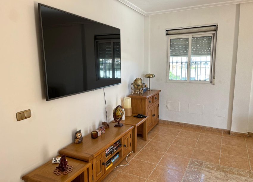 Resale - Villa / House - Orihuela Costa - Playa Flamenca