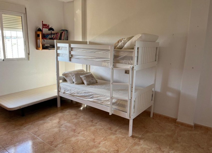 Resale - Villa / House - Orihuela Costa - Playa Flamenca