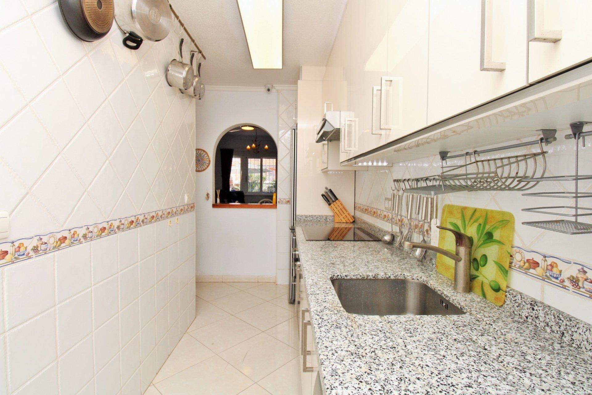 Resale - Villa / House - Orihuela Costa - Playa Flamenca