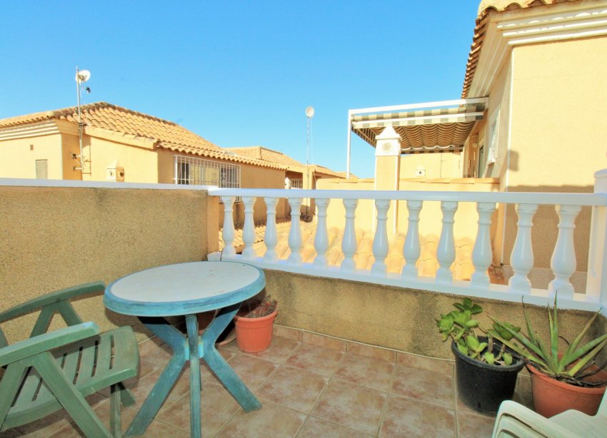 Resale - Villa / House - Orihuela Costa - Playa Flamenca