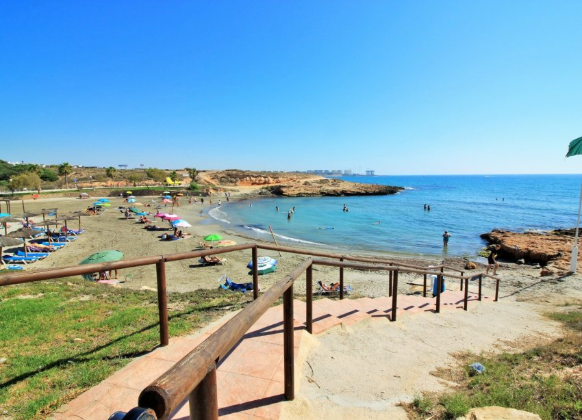 Resale - Villa / House - Orihuela Costa - Playa Flamenca