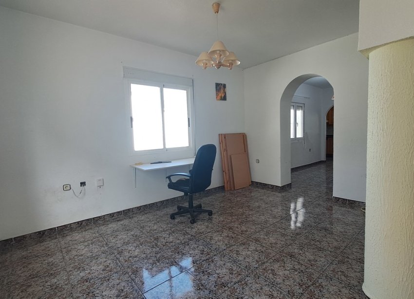 Resale - Villa / House - Orihuela Costa - Villamartín