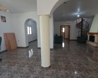 Resale - Villa / House - Orihuela Costa - Villamartín