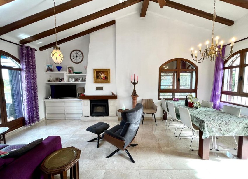 Resale - Villa / House - Orihuela Costa - Villamartín