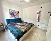 Resale - Villa / House - Orihuela Costa - Villamartín