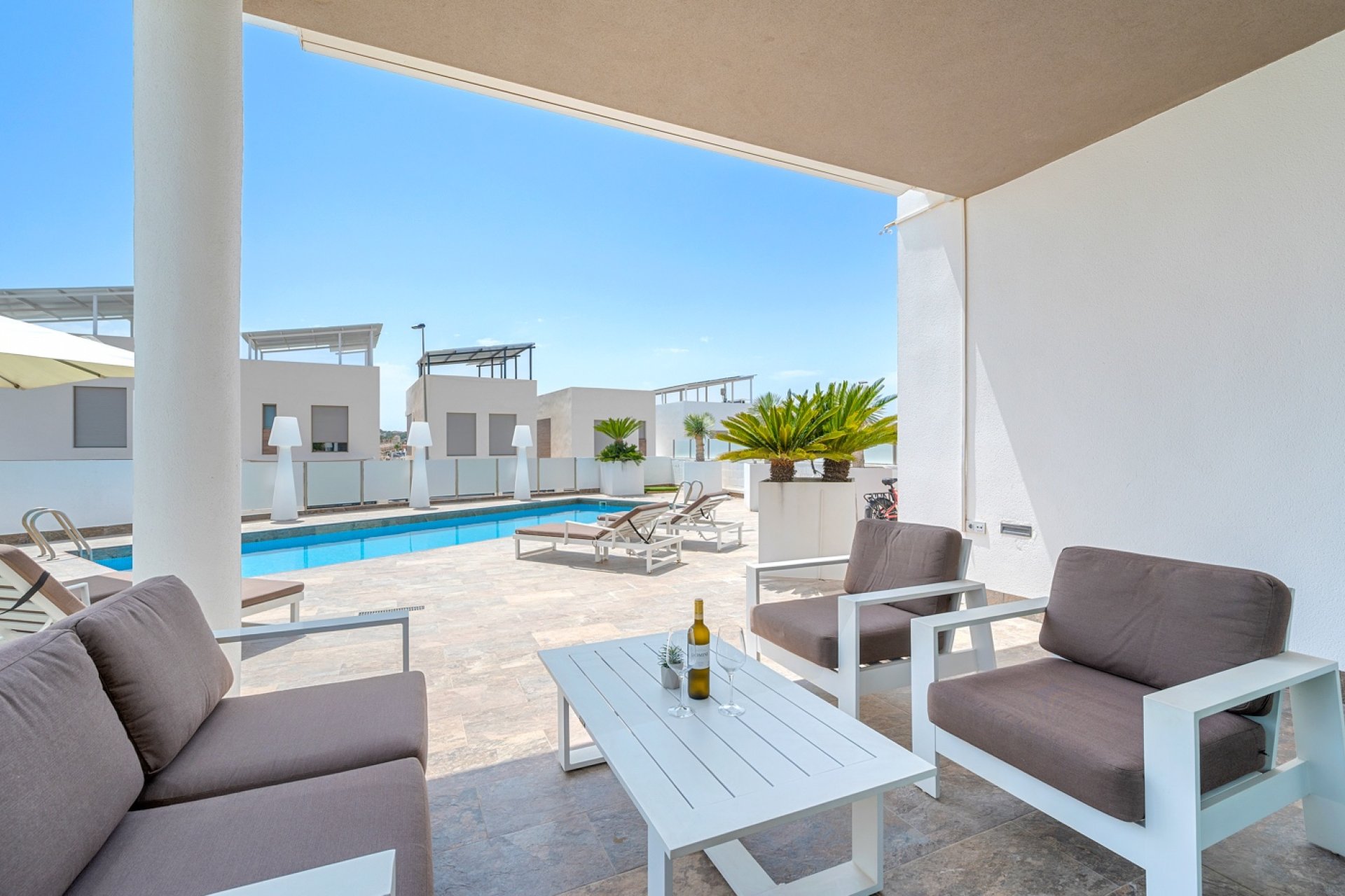 Resale - Villa / House - Orihuela Costa - Villamartín