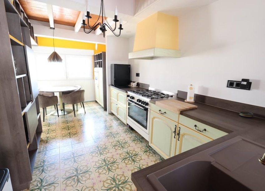 Resale - Villa / House - Orihuela Costa - Villamartín