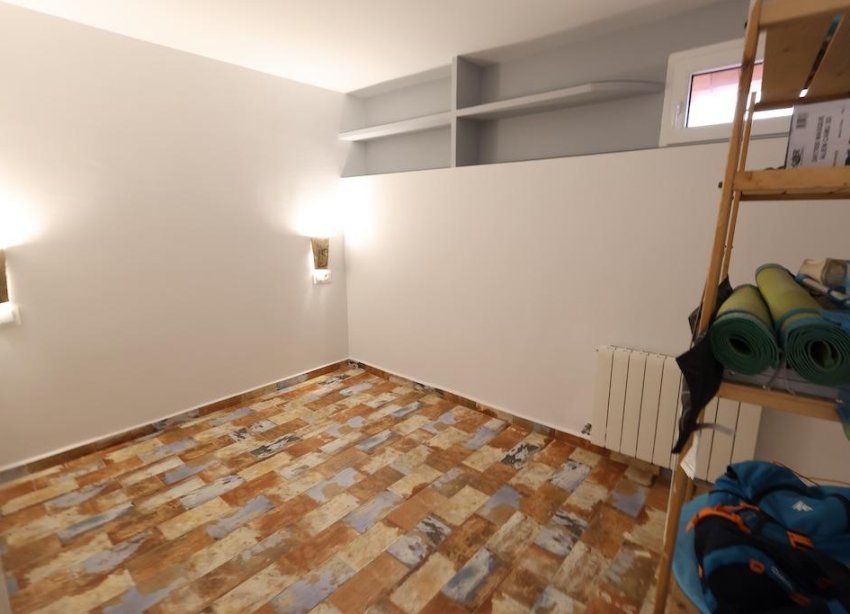 Resale - Villa / House - Orihuela Costa - Villamartín
