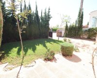 Resale - Villa / House - Orihuela Costa - Villamartín