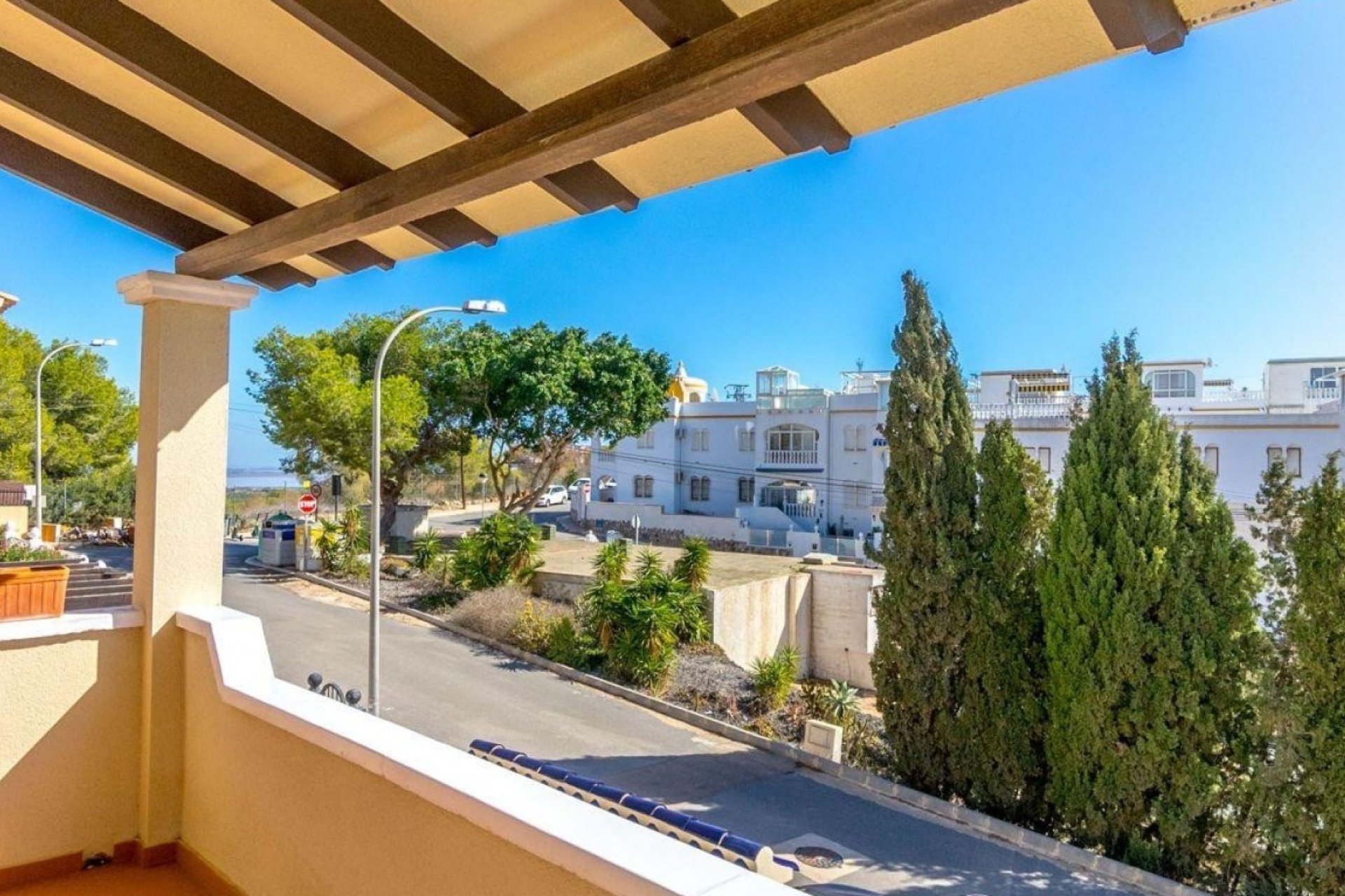 Resale - Villa / House - Orihuela Costa - Villamartín