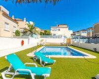Resale - Villa / House - Orihuela Costa - Villamartín