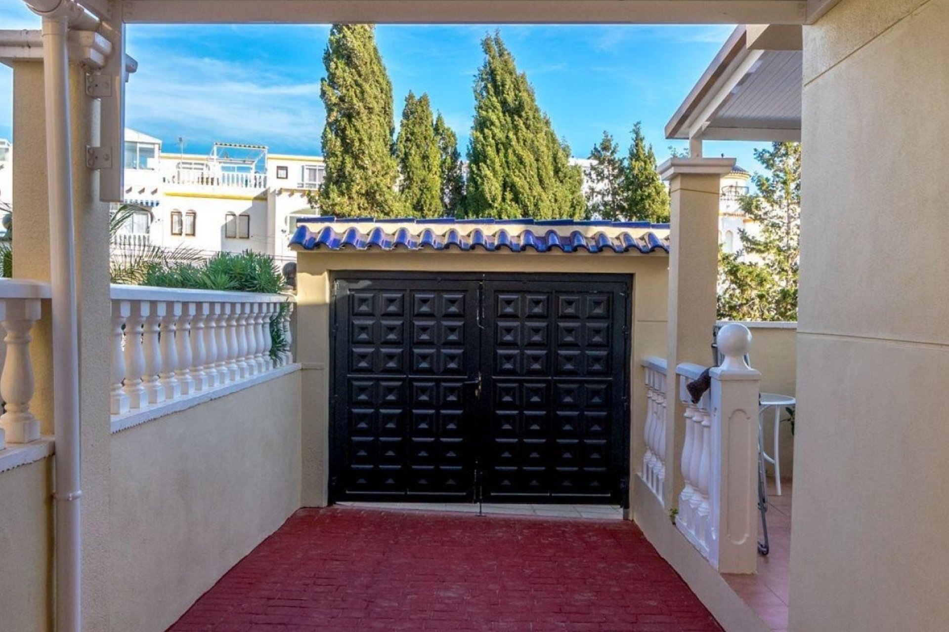 Resale - Villa / House - Orihuela Costa - Villamartín
