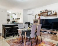 Resale - Villa / House - Orihuela Costa - Villamartín