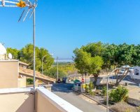 Resale - Villa / House - Orihuela Costa - Villamartín