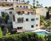 Resale - Villa / House - Orihuela Costa - Villamartín