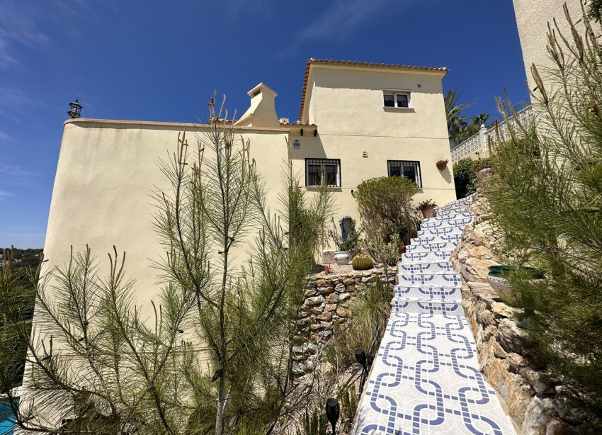 Resale - Villa / House - Orihuela Costa - Villamartín