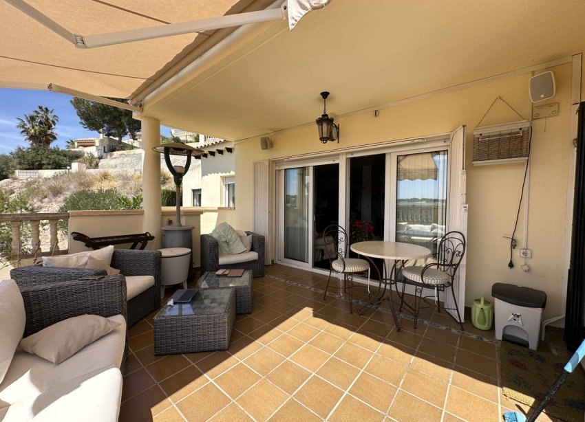 Resale - Villa / House - Orihuela Costa - Villamartín