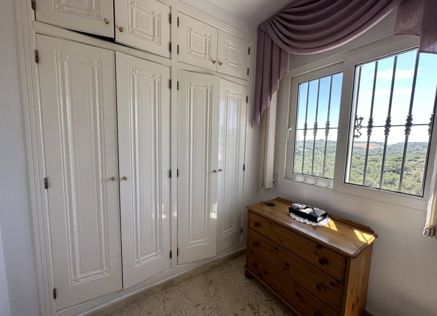 Resale - Villa / House - Orihuela Costa - Villamartín
