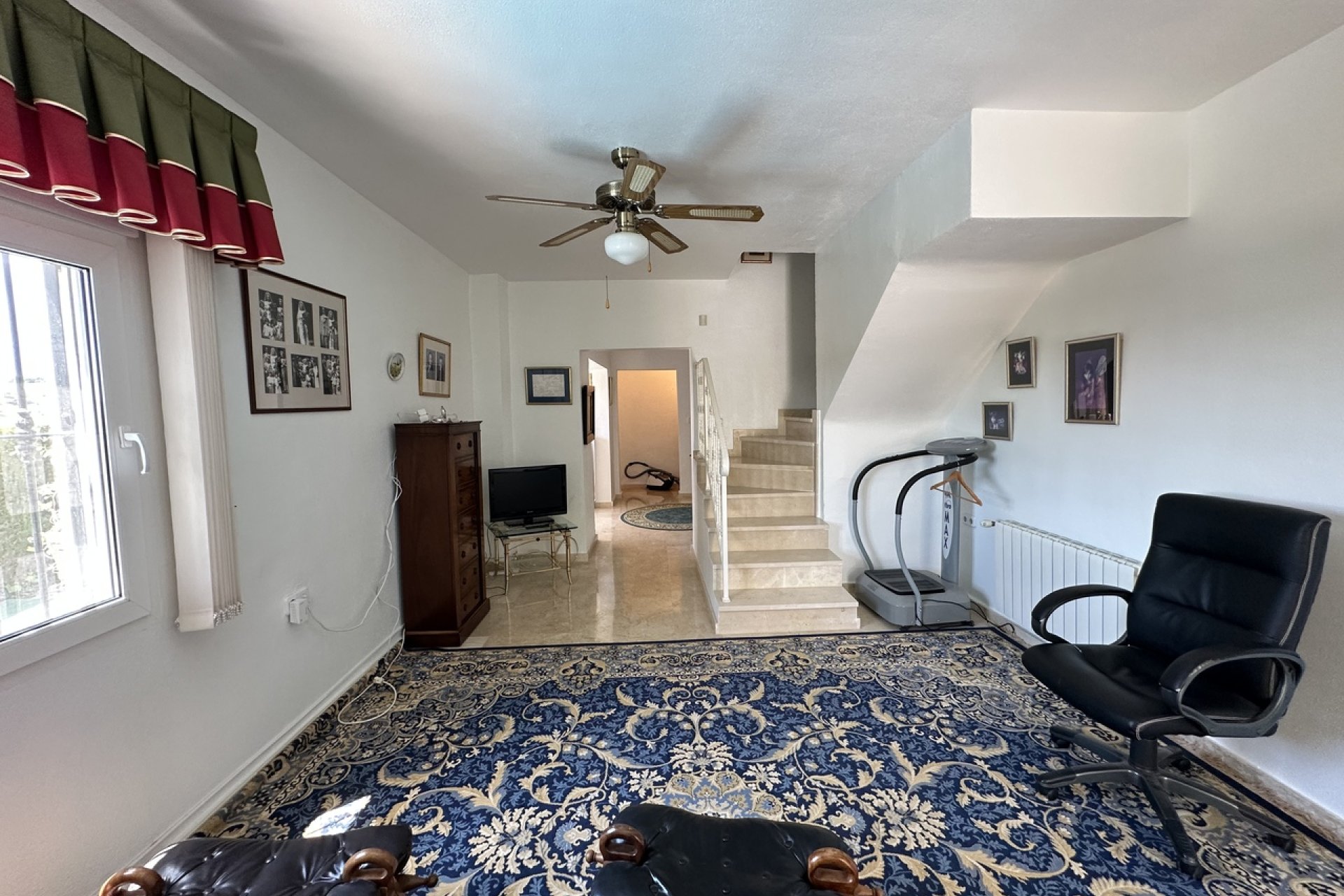 Resale - Villa / House - Orihuela Costa - Villamartín