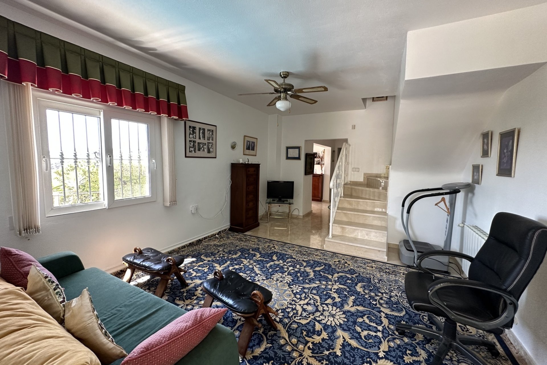 Resale - Villa / House - Orihuela Costa - Villamartín