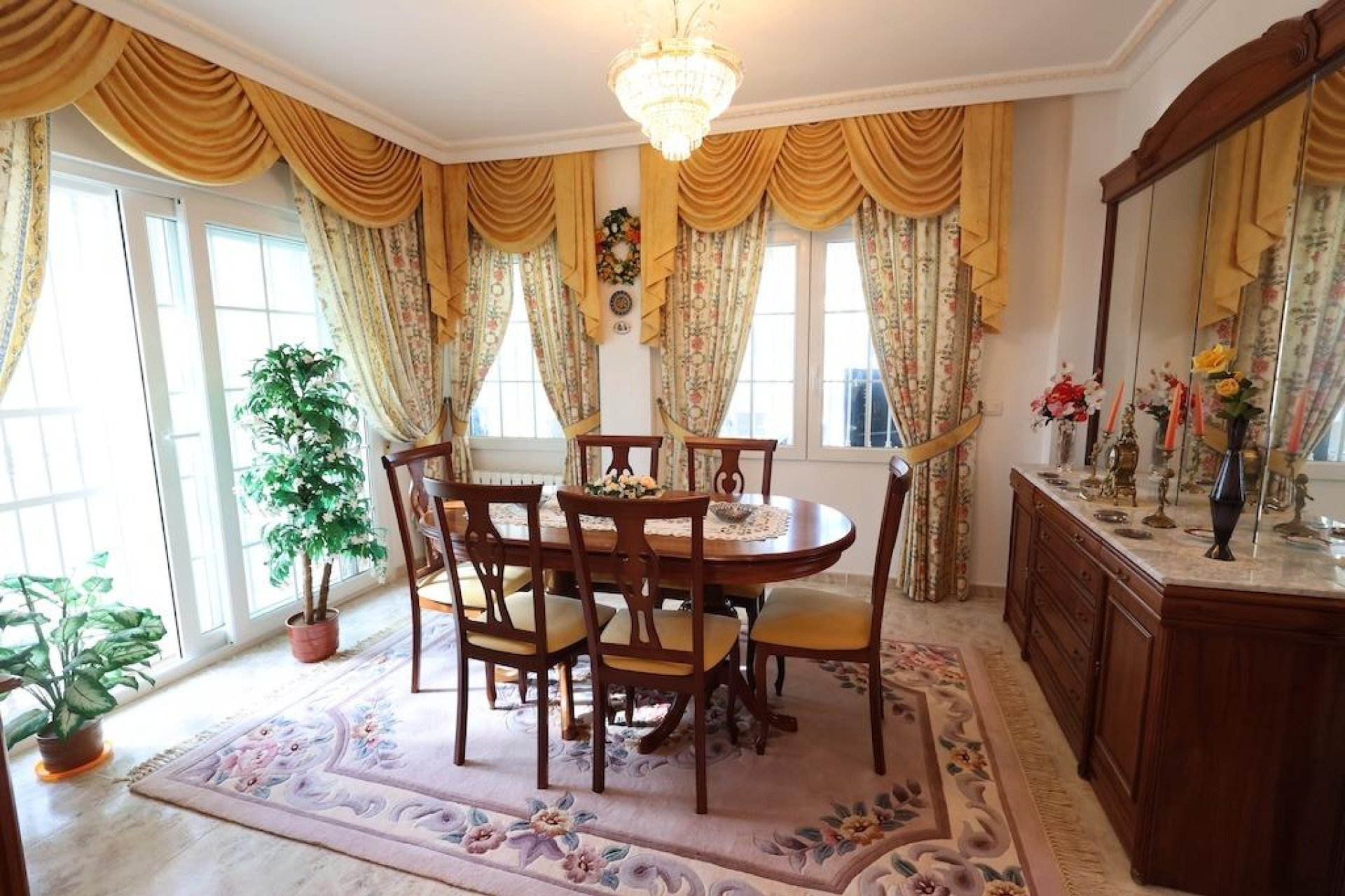 Resale - Villa / House - Orihuela Costa - Villamartín