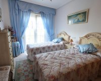 Resale - Villa / House - Orihuela Costa - Villamartín