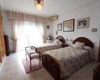Resale - Villa / House - Orihuela Costa - Villamartín