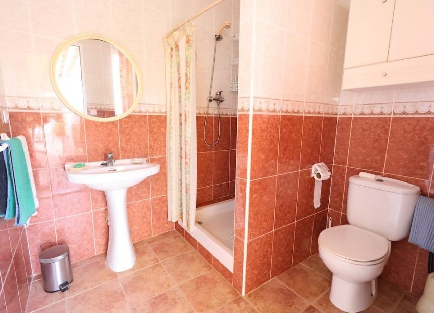 Resale - Villa / House - Orihuela Costa - Villamartín
