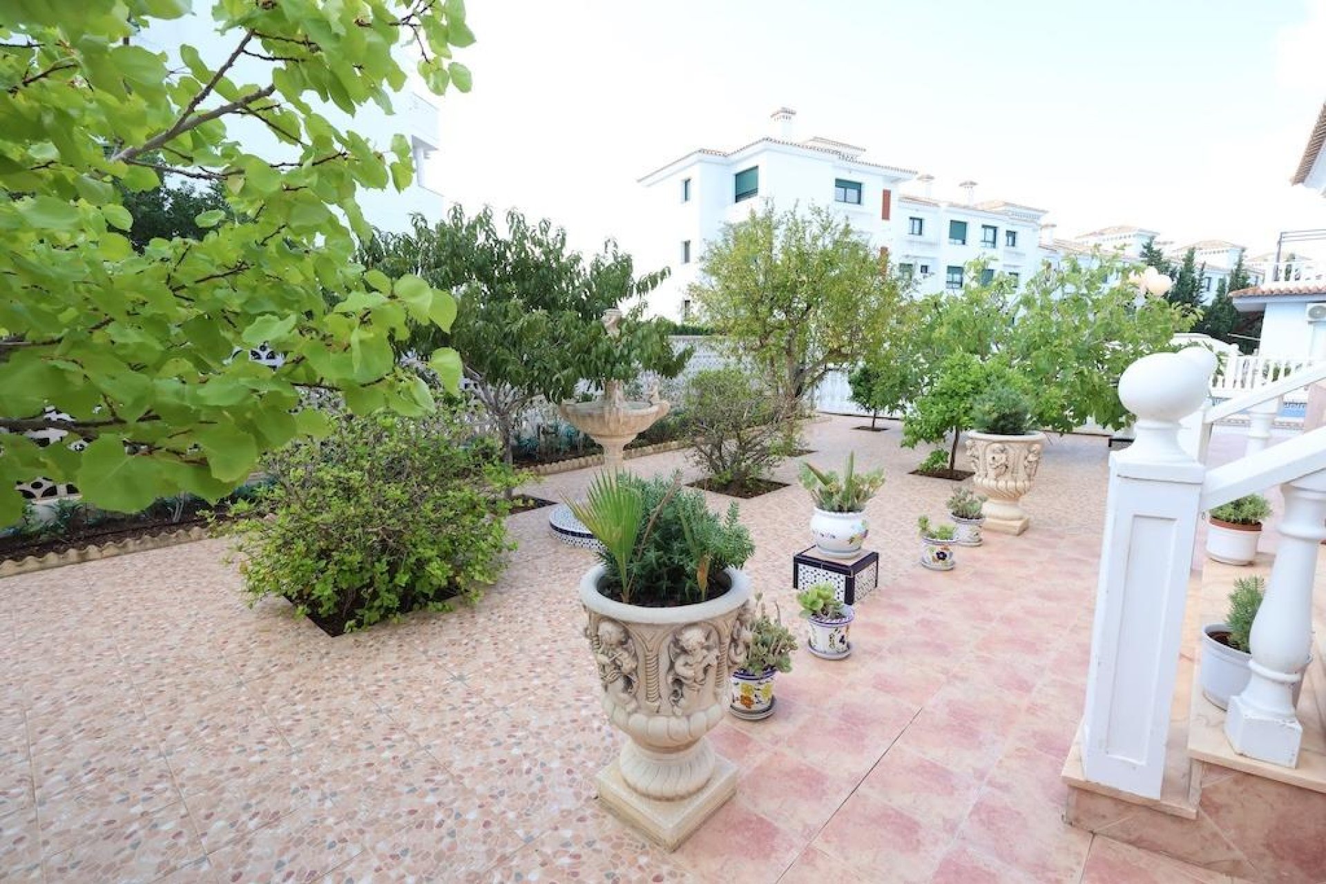 Resale - Villa / House - Orihuela Costa - Villamartín