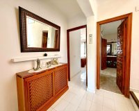 Resale - Villa / House - Orihuela Costa - Villamartín