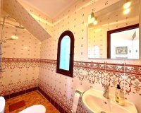 Resale - Villa / House - Orihuela Costa - Villamartín