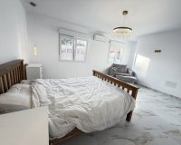 Resale - Villa / House - Orihuela Costa - Villamartín