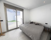 Resale - Villa / House - Orihuela Costa - Villamartín
