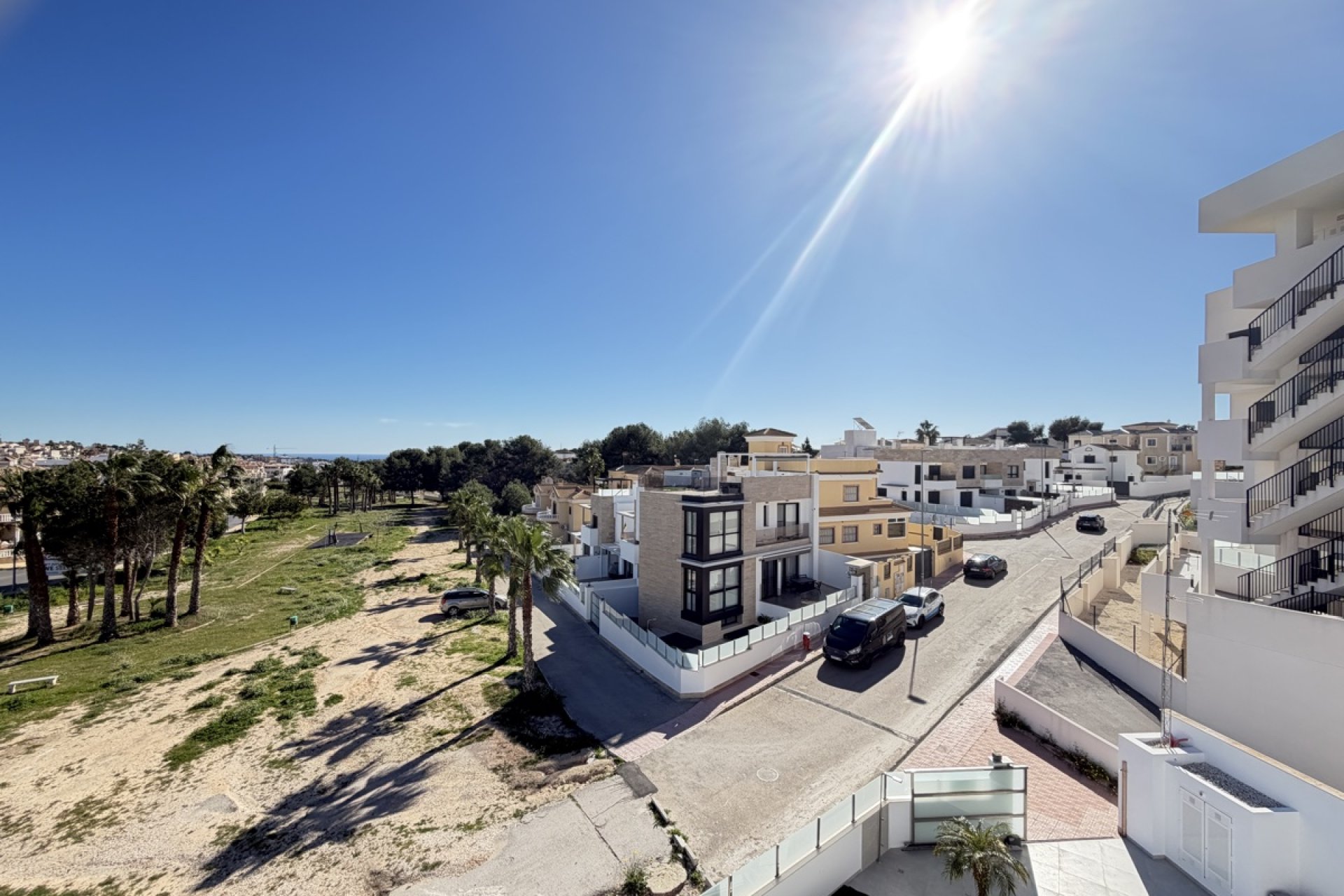 Resale - Villa / House - Orihuela Costa - Villamartín