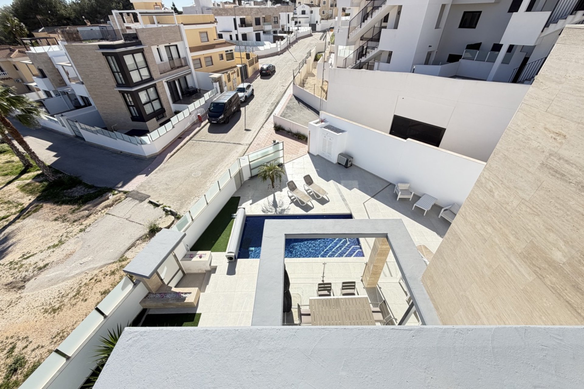 Resale - Villa / House - Orihuela Costa - Villamartín