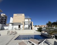 Resale - Villa / House - Orihuela Costa - Villamartín